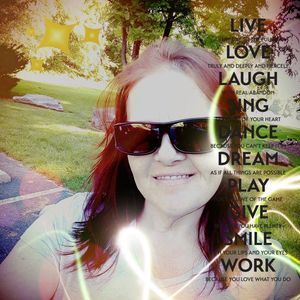 Meet your Posher, Laurie